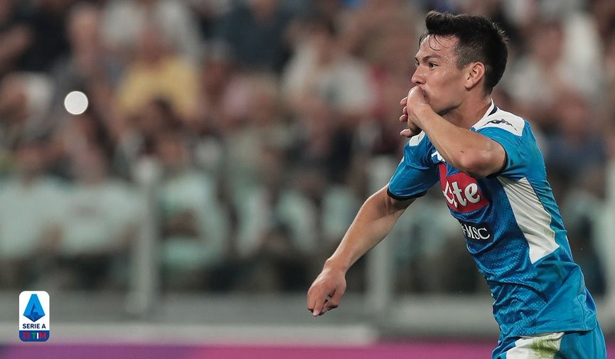 Catatan Emas Hirving Lozano di Malam Kelabu Napoli