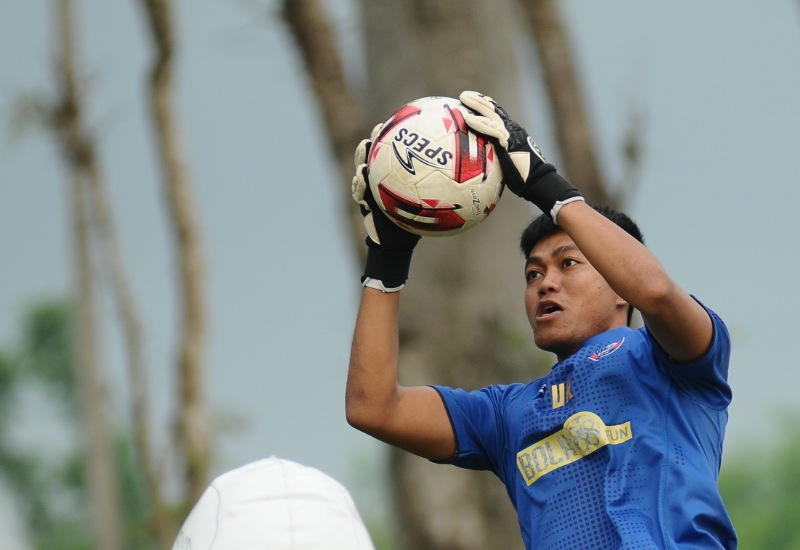 Kiper Andalan Arema FC Menuju PSG Pati
