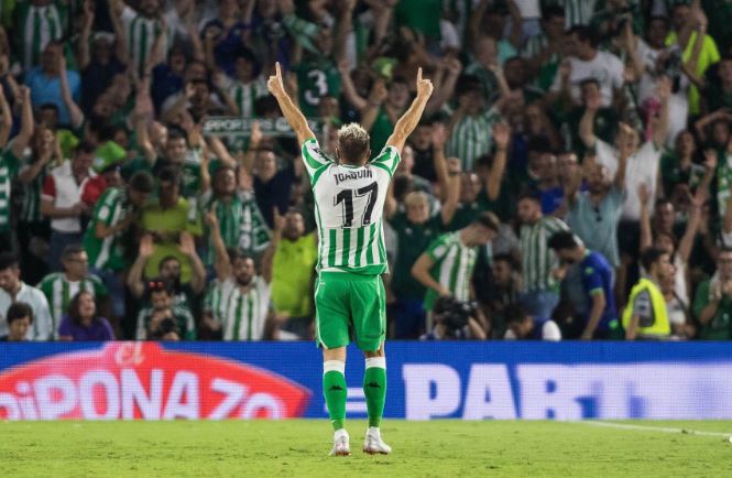Joaquin Sanchez, Pahlawan Betis dan Prajurit Veteran di Liga-nya Lionel Messi