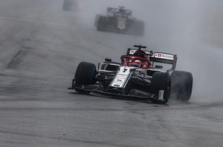 Revisi Hasil Lomba F1 GP Jerman: Raikkonen dan Giovinazzi Dapat Penalti, Hamilton Finis Zona Poin 