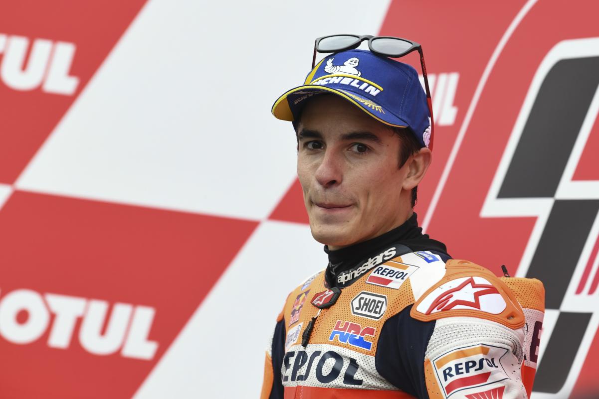 Pemulihan Marc Marquez Lambat, Bos Honda Hanya Bisa Pasrah