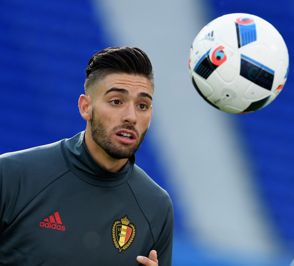 Chelsea Dikabarkan Bidik Yannick Carrasco