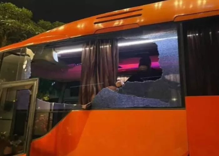 Kaca Bus Persik Kediri Pecah, Manajemen Arema FC Meminta Maaf