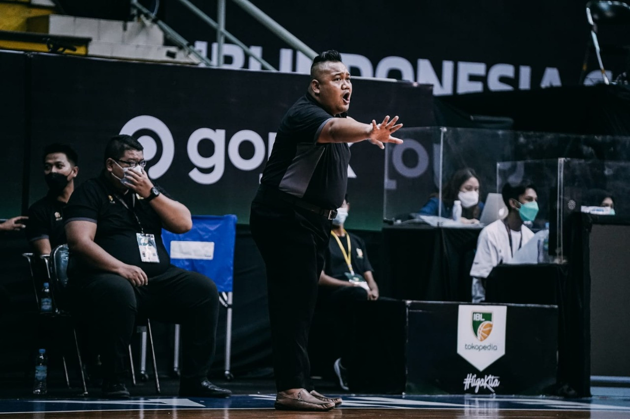 Dipercaya Melatih Klub Malaysia, Dewa United Beri Dukungan Penuh ke Coach Bedu