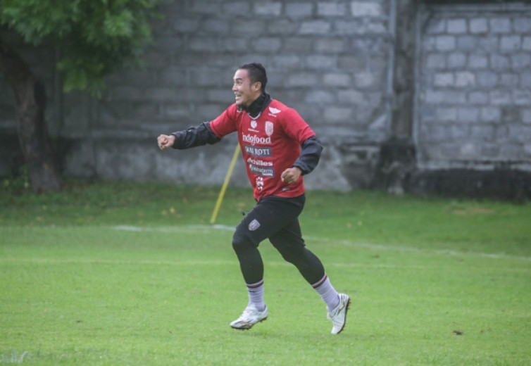 Teco Rekomendasikan Gunawan Dwi Cahyo Tetap di Bali United