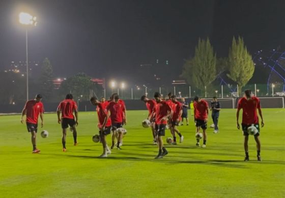 Jelang Hadapi Timnas Indonesia, Skuad Bahrain Disambut Hangat di Jakarta