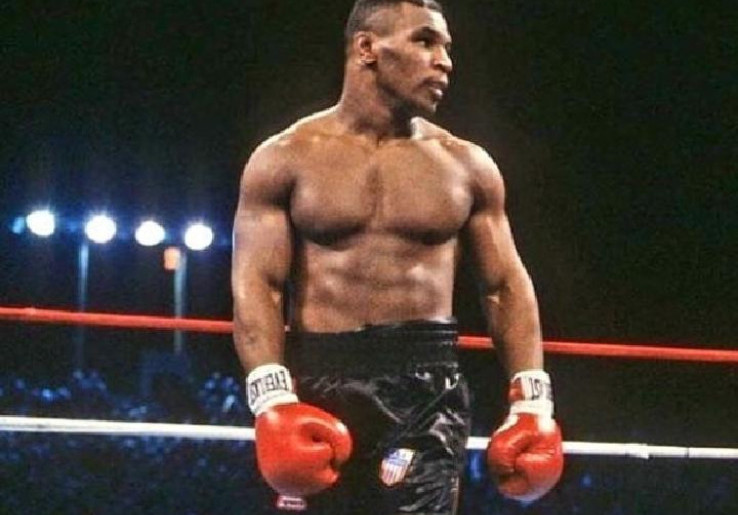 Umumkan Lawan, Mike Tyson Resmi Kembali Naik Ring