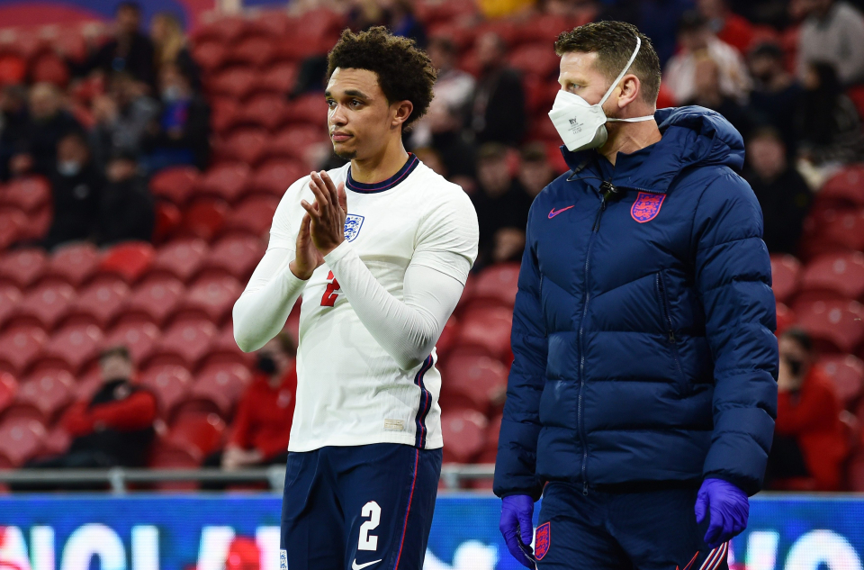 Alexander-Arnold Batal Lakoni Debut di Piala Eropa 2020