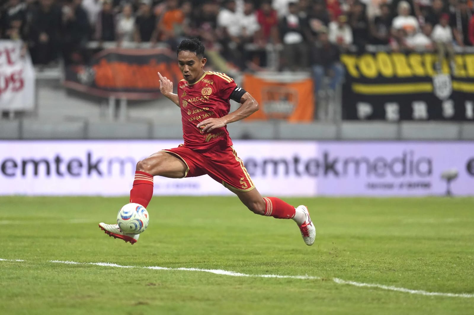 Alasan Shin Tae-yong Sulap Rizky Ridho Jadi Gelandang di Persija