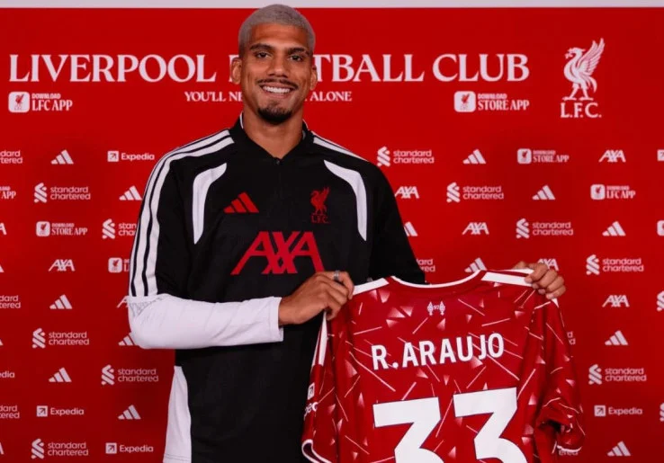 8 Fakta Menarik Ronald Araujo, Bek Tangguh Uruguay yang Kini Berseragam Liverpool