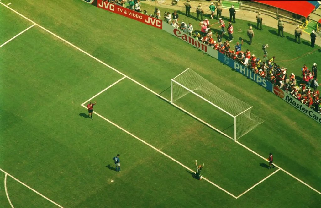 Nostalgia Piala Dunia: Roberto Baggio dan Efek Domino Kegagalan Penalti Final 1994