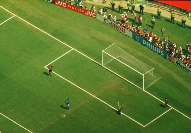 Nostalgia Piala Dunia: Roberto Baggio dan Efek Domino Kegagalan Penalti Final 1994