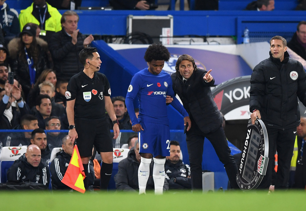 Willian Masih Gagal Paham dengan Pola Pikir Antonio Conte