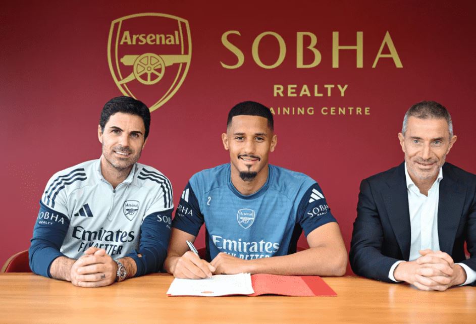 Teken Kontrak Baru, William Saliba Ungkap Alasan Bertahan Lebih Lama di Arsenal