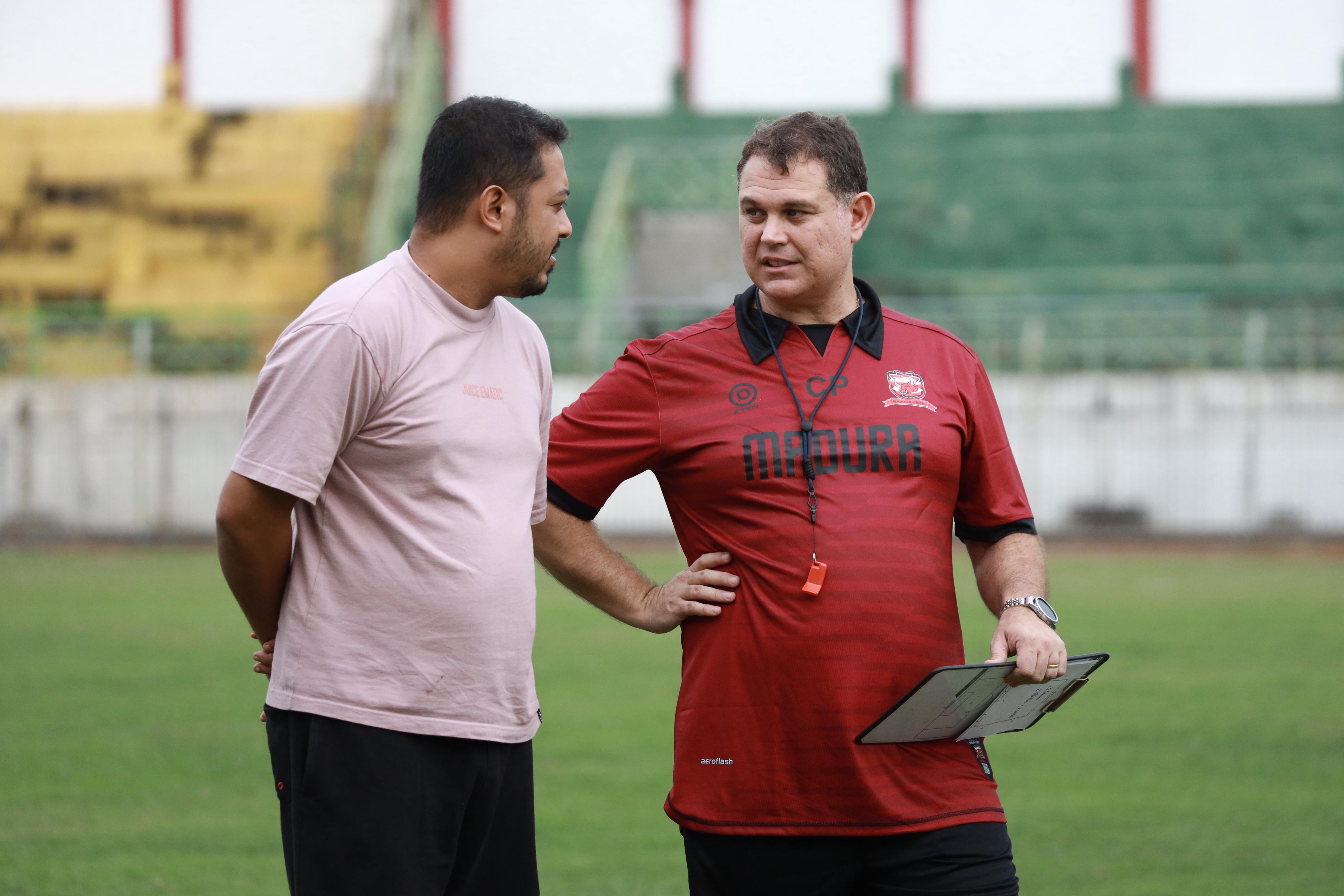 Carlos Eduardo Parreira Jadi Pelatih Baru Madura United