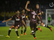 Mitra Kukar 1-4 PSM Makassar, Juku Eja Tempel Persib