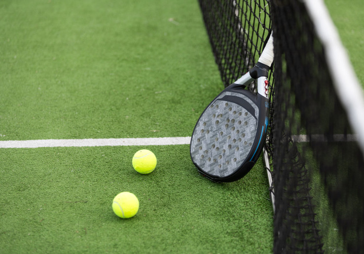 Pentingnya Proteksi Risiko bagi Pelaku Industri Padel yang sedang Naik Daun