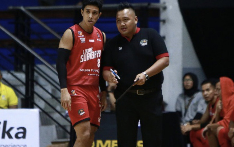 Pelatih Louvre Dewa United Bersepeda demi Menjaga Imun Tubuh