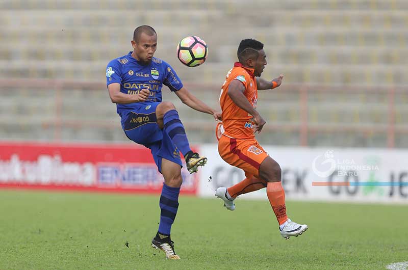 Curahan Hati Bek Senior Persib Usai Ikuti Lisensi Kepelatihan C AFC