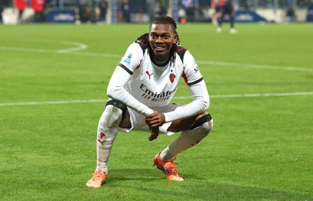 AC Milan Jajaki Perpanjangan Kontrak Rafael Leao