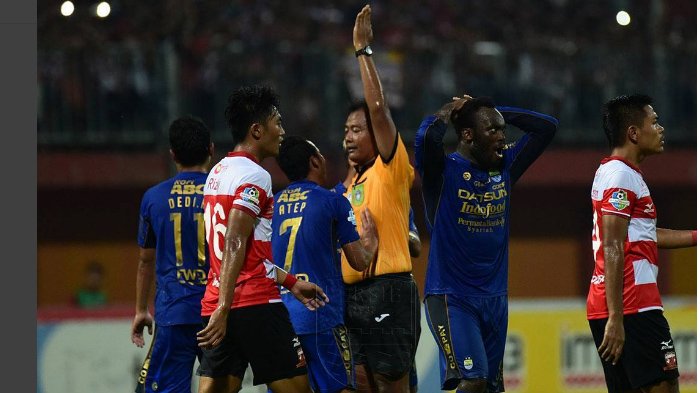 Ditahan Imbang MU, Persib Perpanjang Rekor Buruk