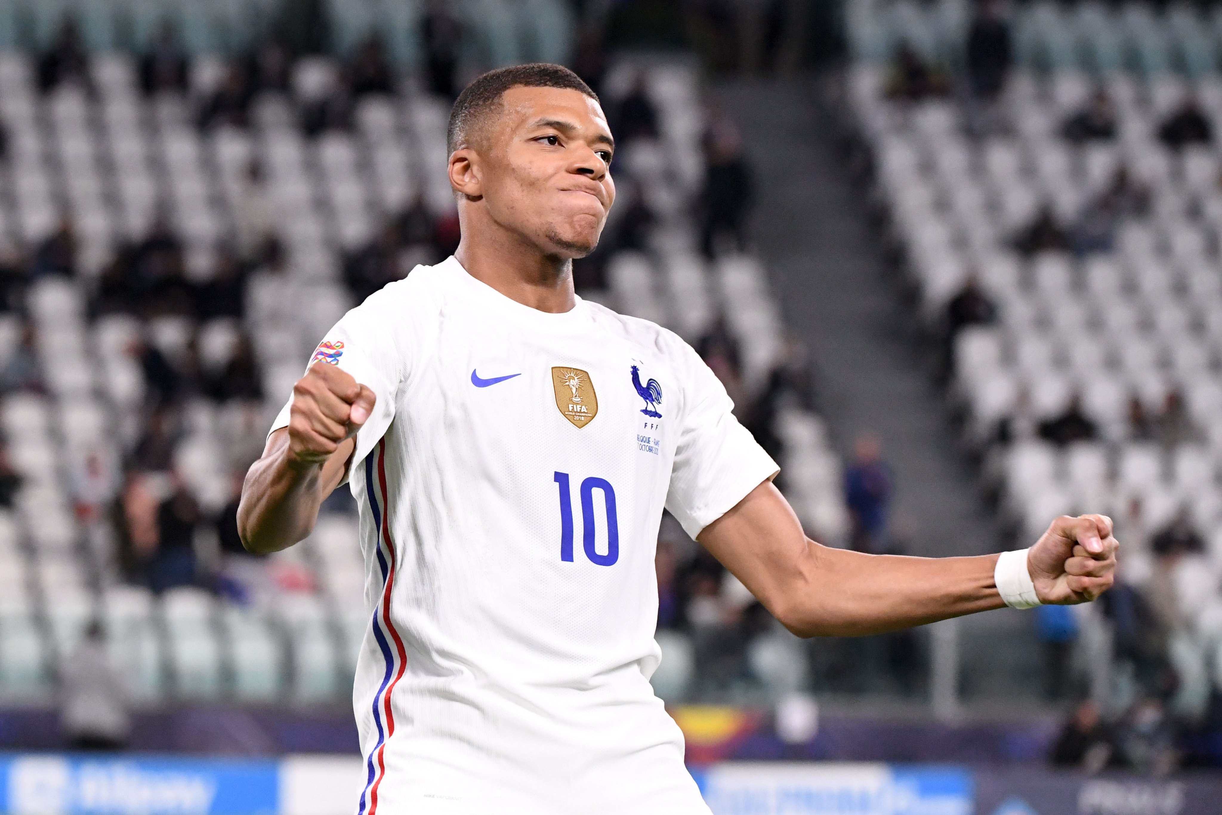 Cara Terbaik Kylian Mbappe Berpisah Dengan PSG - Bolaskor.com