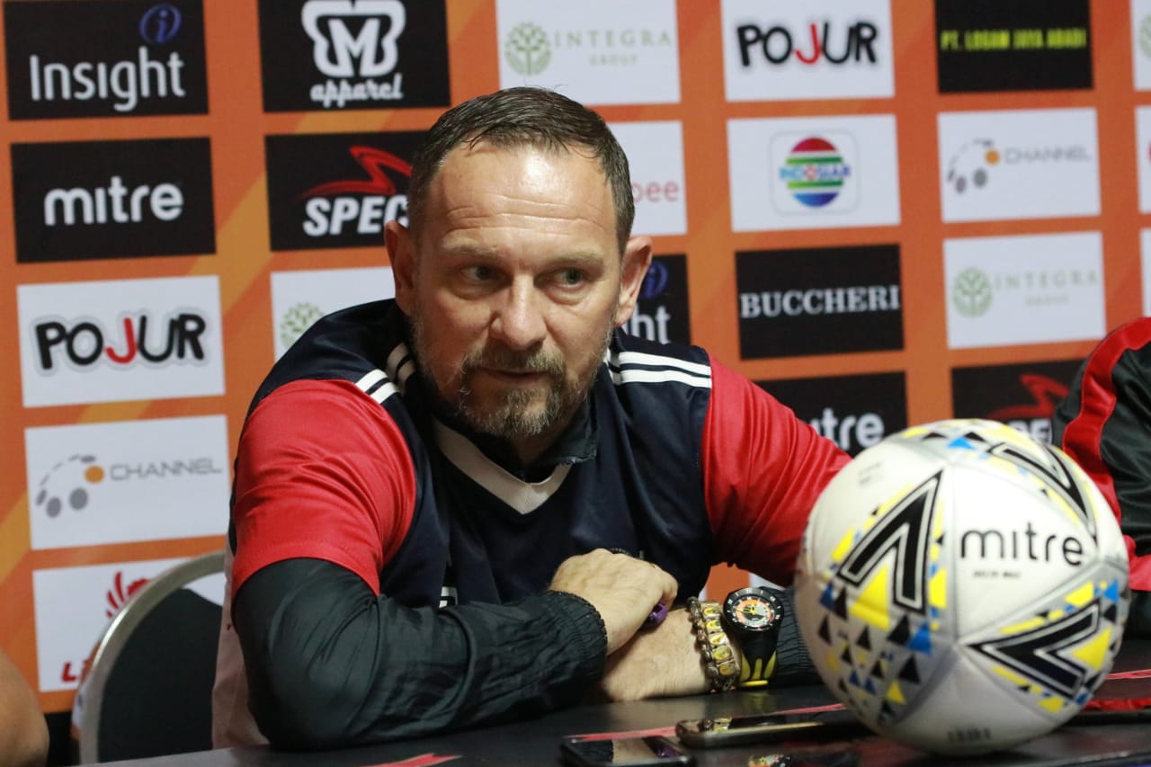 Dejan Antonic Mundur dari Madura United