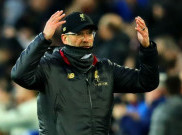Jurgen Klopp Diyakini Panik dalam Ketatnya Persaingan Titel Premier League 2018-19
