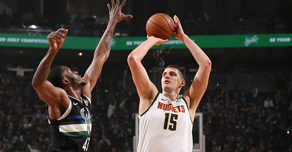 Hasil NBA: Lakers dan Bucks Tumbang, Rockets Bekuk Mavericks