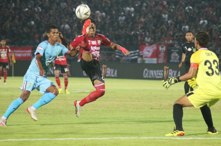 Hasil Lengkap Liga 1 2019: Persela Tahan Bali United, Barito Putera Kalahkan Borneo FC