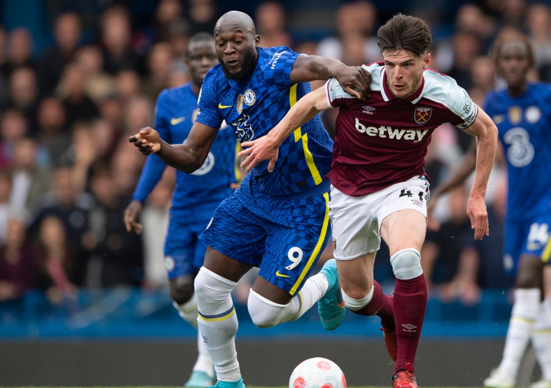 Chelsea Lewatkan Peluang Rekrut Declan Rice