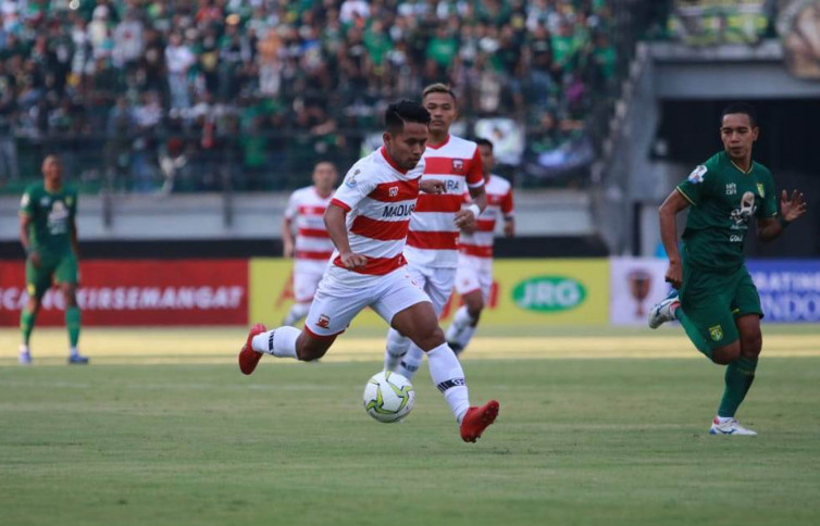 Andik Selalu Menjadi Kapten Khusus Madura United saat Lawan Persebaya