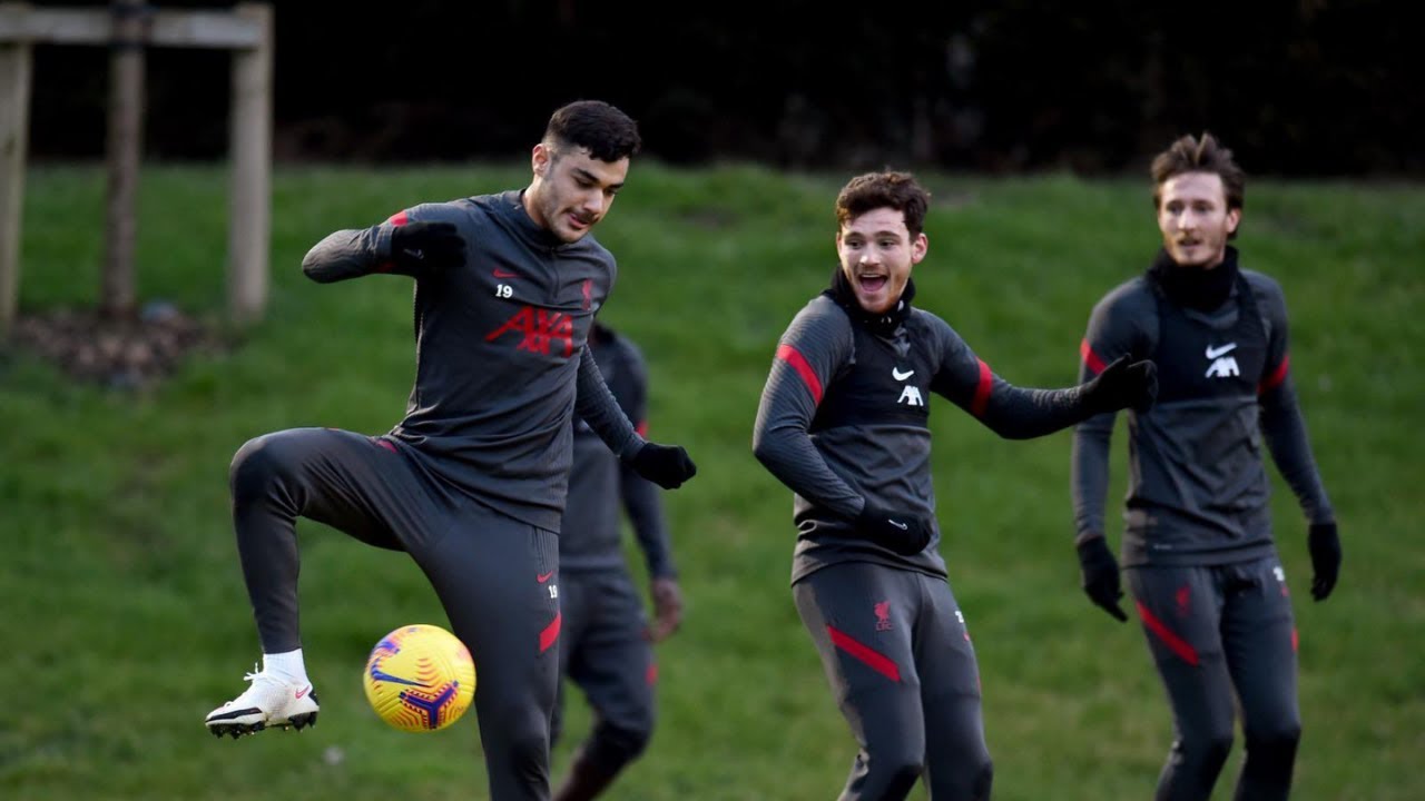 Leicester City Vs Liverpool: Panggung Debut Bek Anyar The Reds