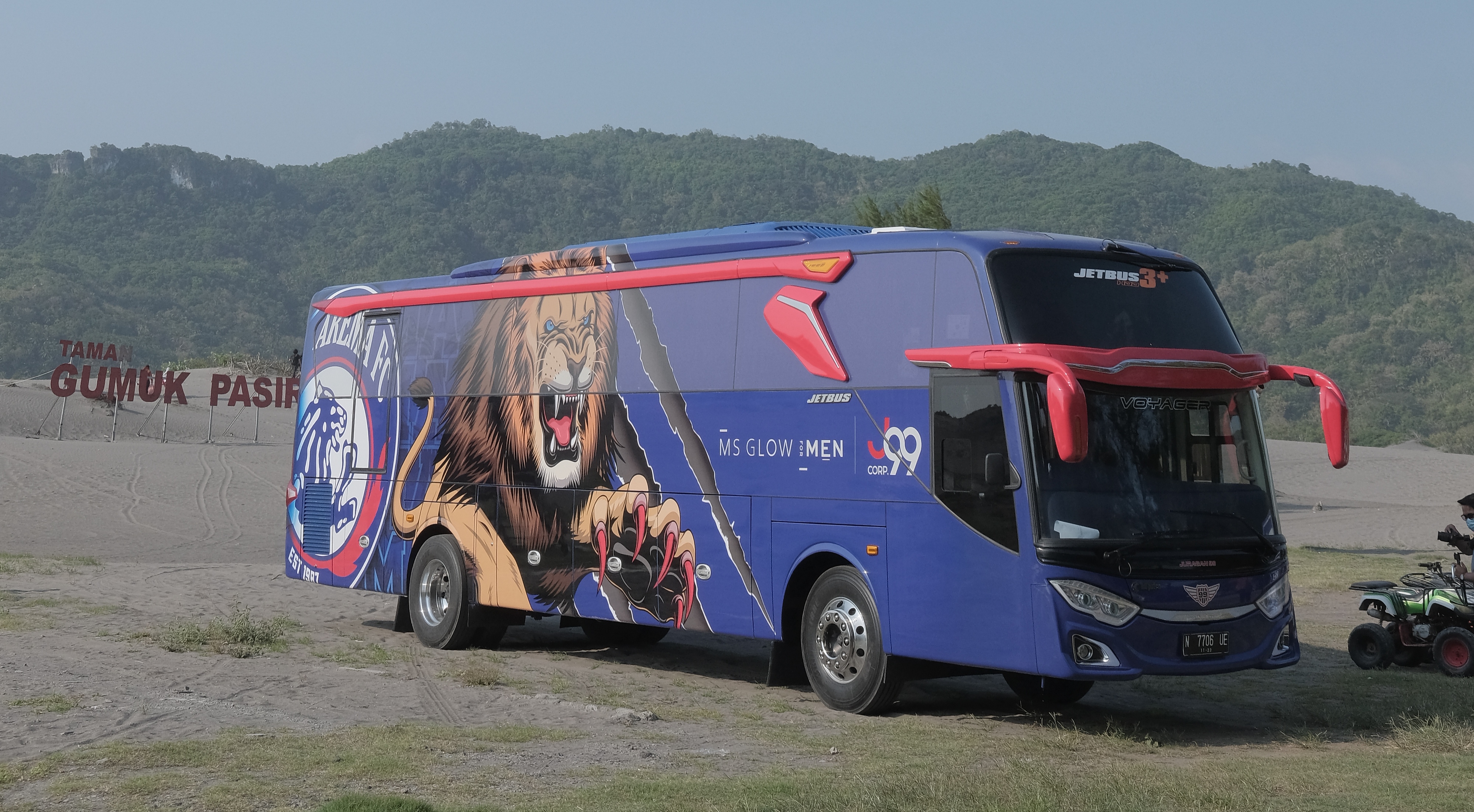 Dear Warganet, Juragan 99 Gelar Sayembara Rebranding Bus Arema FC