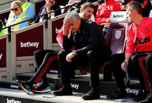 Kembali Serang Manchester United, Mourinho Iri dengan Guardiola dan Klopp
