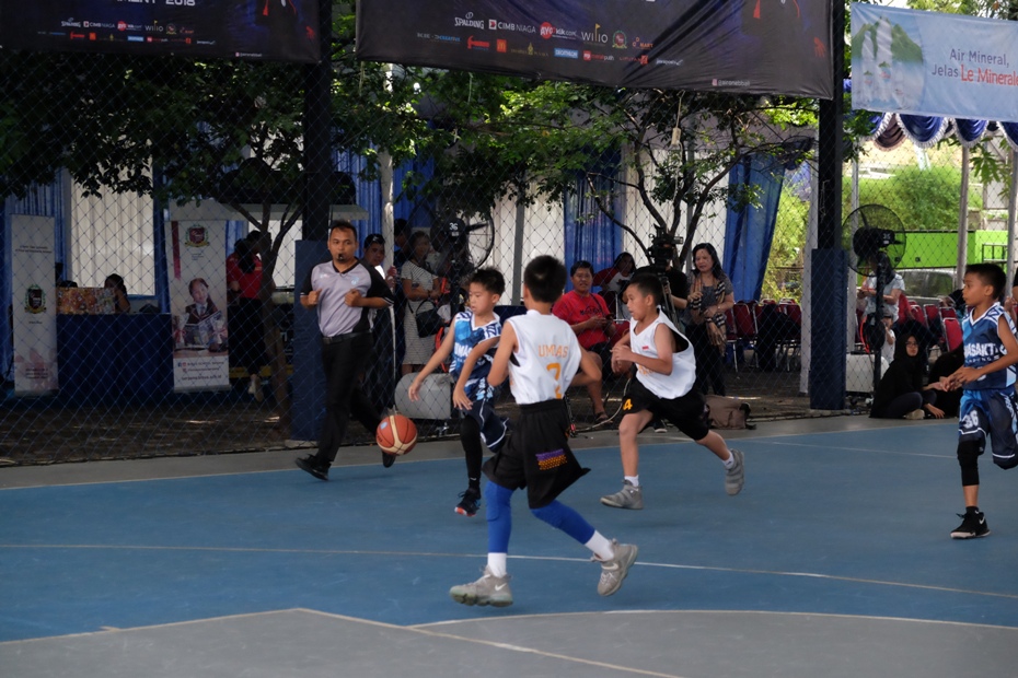 Warriors Kampiun Le Minerale AirOne Basketball Heroes Tournament 2018