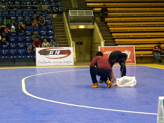 IFL 2013: Istora Bocor, Pertandingan Ditunda