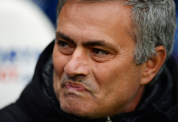 Sama-Sama Kaya, Mou: Chelsea Lebih Hebat dari Manchester City