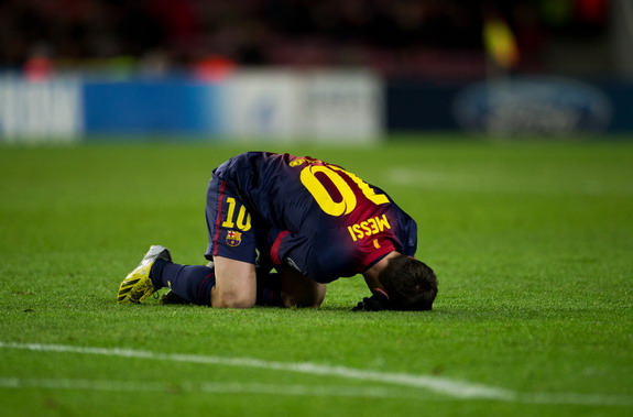 Cedera, Messi Bakal Absen Dua Bulan