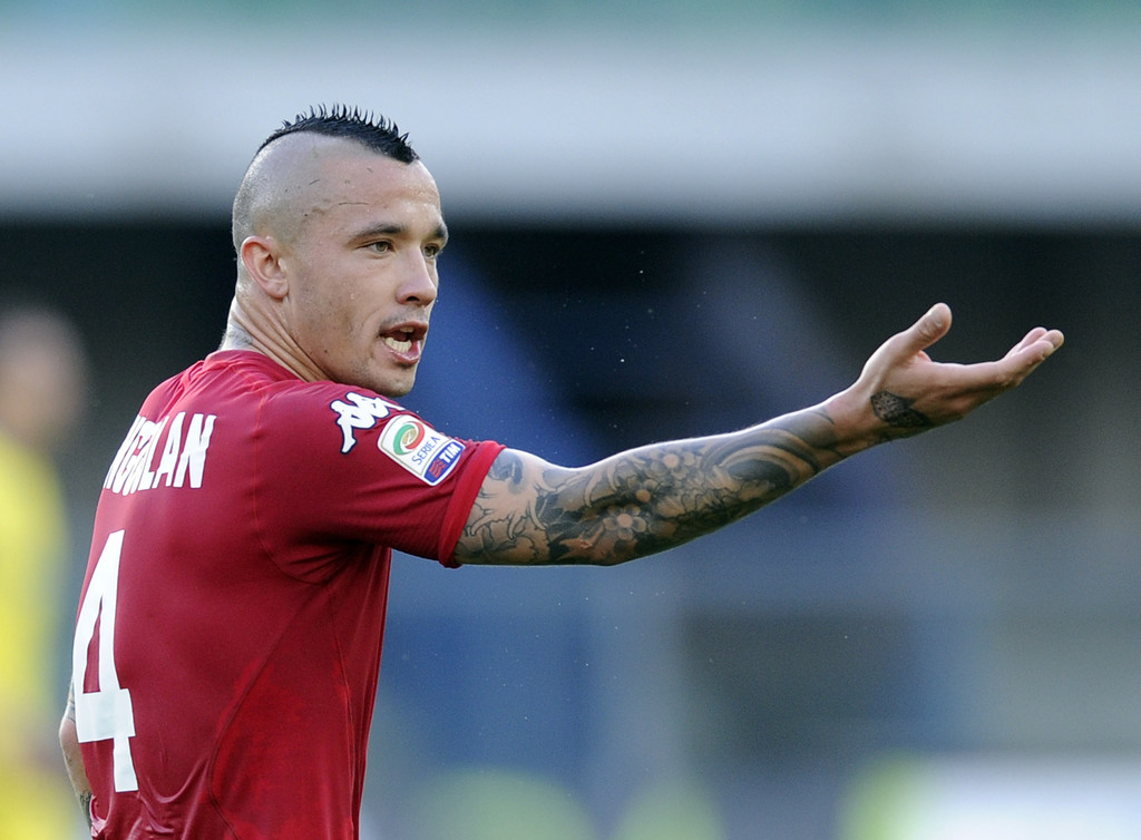 Radja Nainggolan Dapat Lampu Hijau Jika Ingin Tinggalkan Cagliari