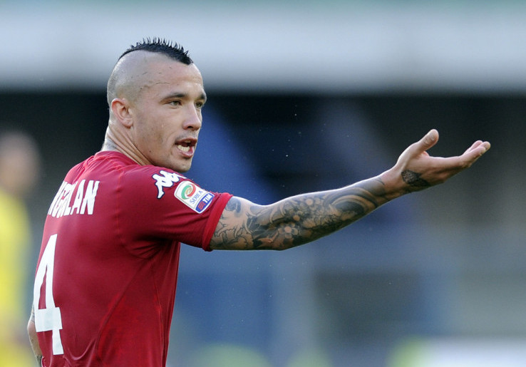 Radja Nainggolan Dapat Lampu Hijau Jika Ingin Tinggalkan Cagliari