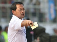 Lawan Cagliari, Aji Santoso Akan Merotasi Pemain