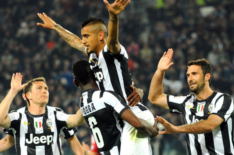 Main 10 Orang, Juventus Permalukan Napoli 3-0