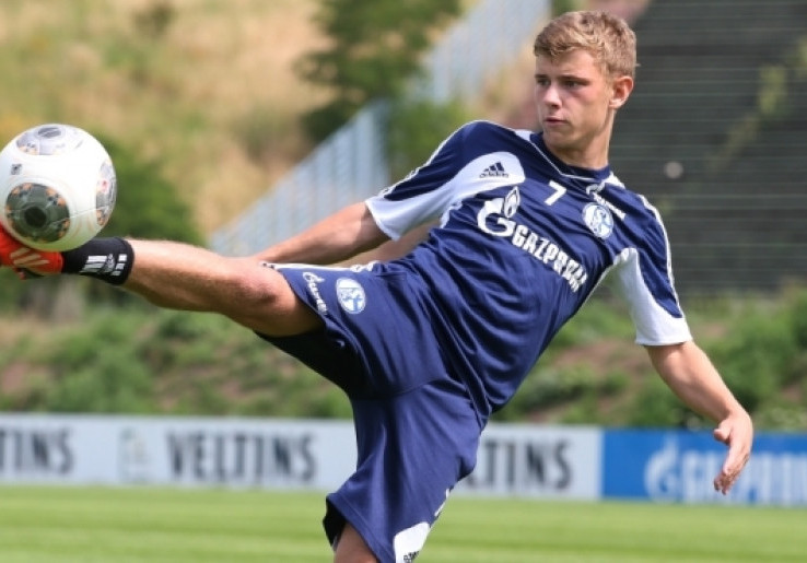 Max Meyer Jadi Incaran Chelsea?