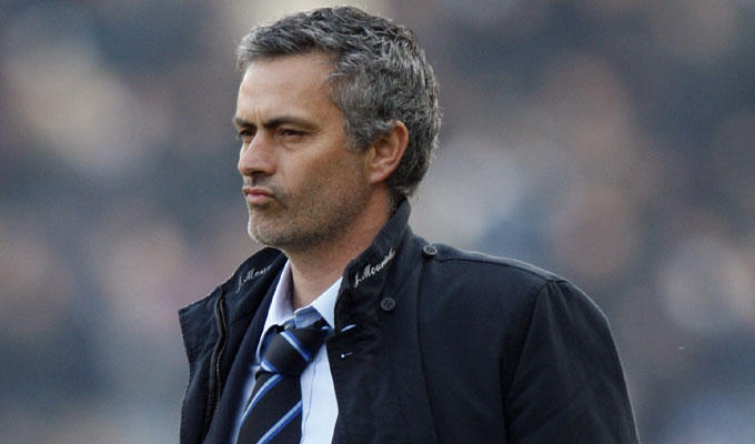 Mourinho Ejek Permintaan Maaf Ketua Wasit Liga Inggris