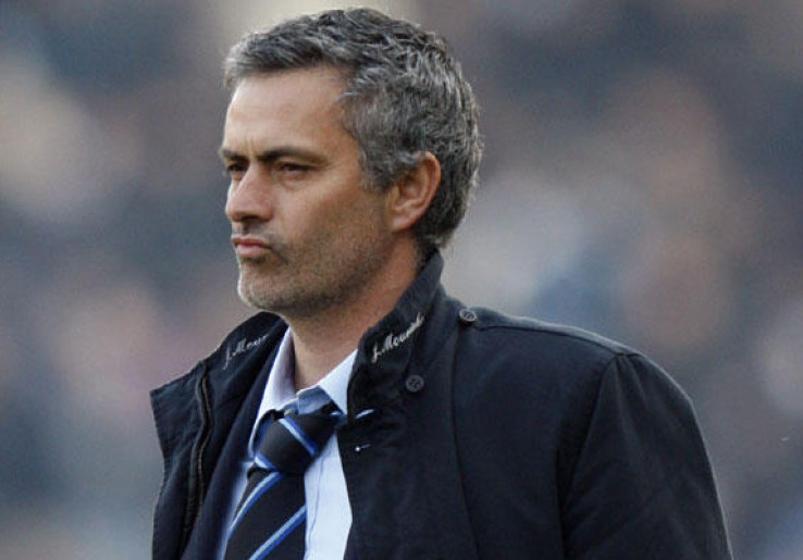 Mourinho Ejek Permintaan Maaf Ketua Wasit Liga Inggris