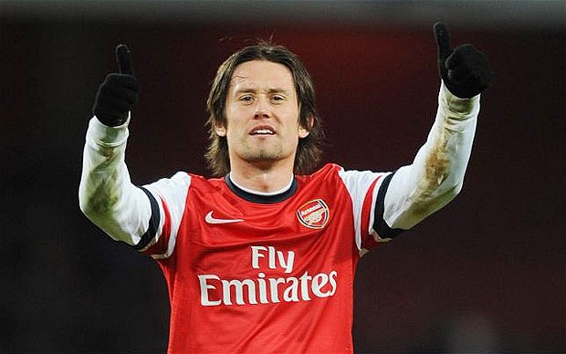Arsenal Ikat Mertesacker dan Rosicky Hingga 2016