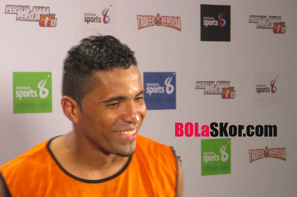 Beto: Ini Kado Terindah Ulang Tahun Saya<!--idunk-->Trofeo Persija 2013