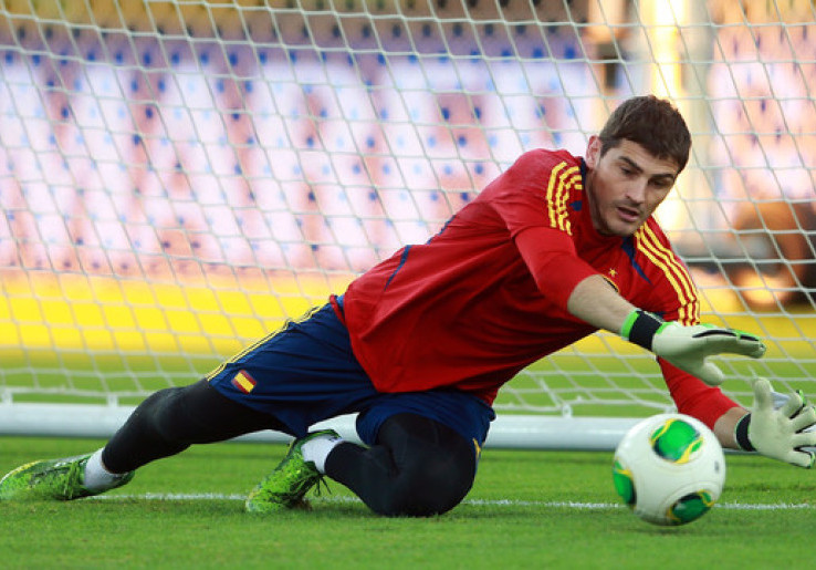 Casillas Tak Yakin Spanyol Pertahankan Gelar<!--idunk-->Jelang Piala Dunia