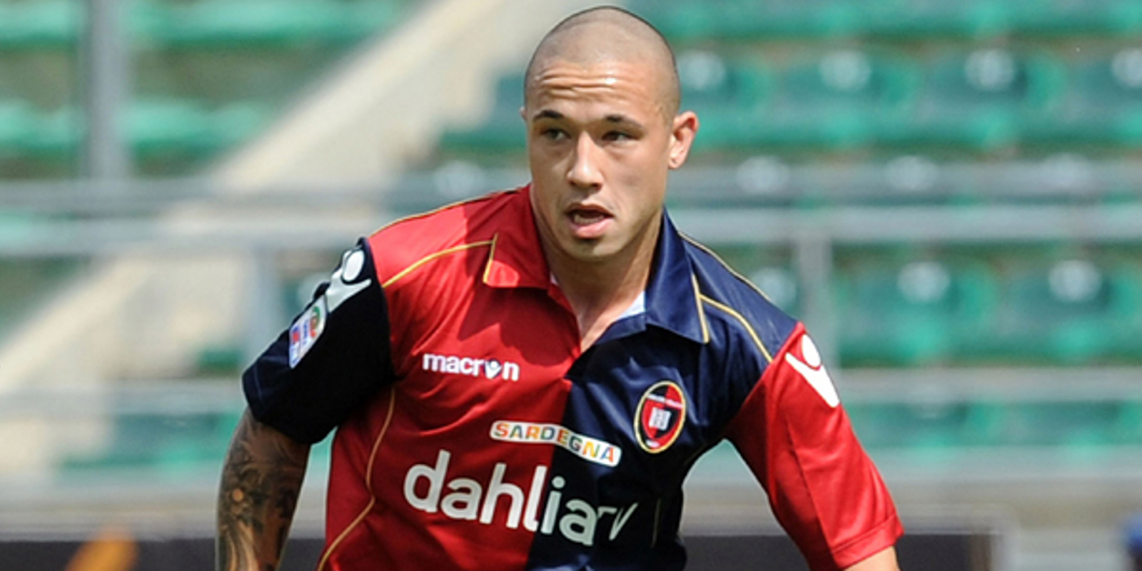 Tiga Tim Bersaing Datangkan Bintang Cagliari